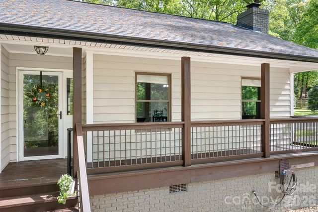 204 Nottingham Drive, Huntersville, NC 28078