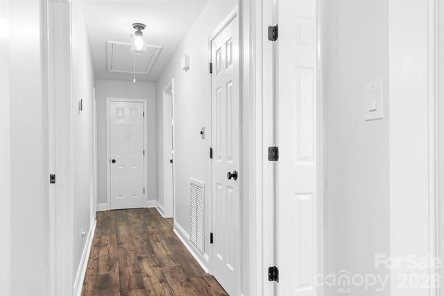 204 Nottingham Drive, Huntersville, NC 28078