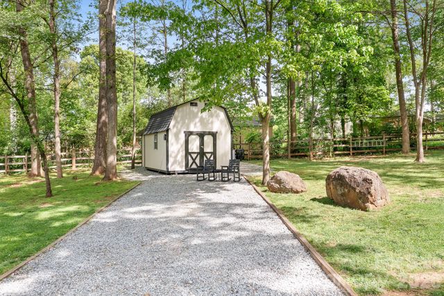 204 Nottingham Drive, Huntersville, NC 28078