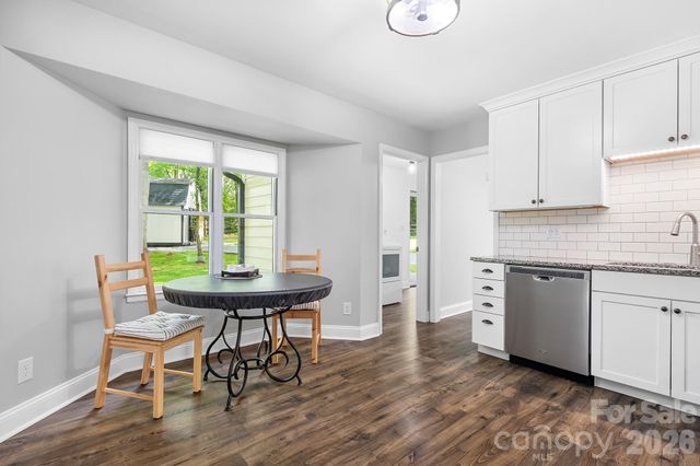 204 Nottingham Drive, Huntersville, NC 28078