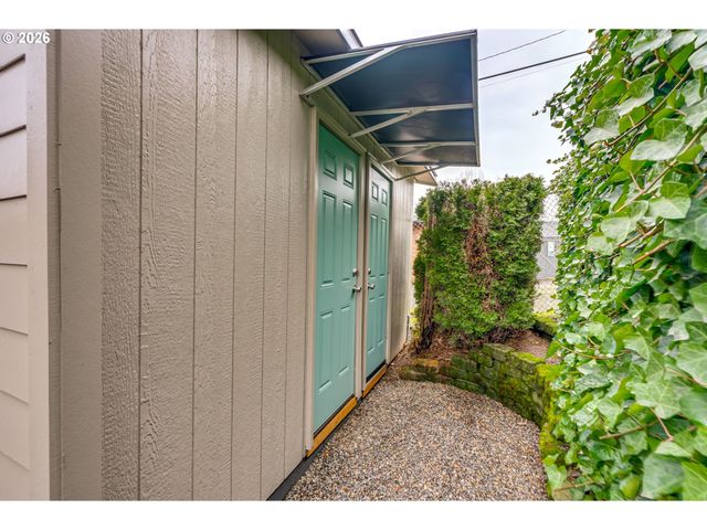 3954 N BORTHWICK Ave, Portland, OR 97227