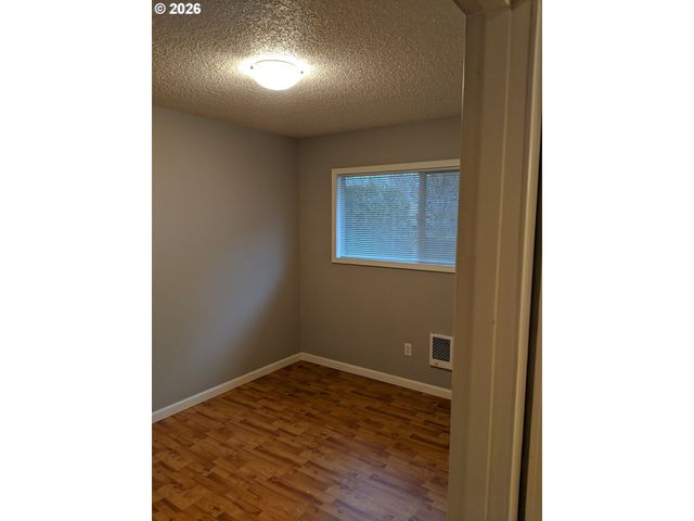 3954 N BORTHWICK Ave, Portland, OR 97227