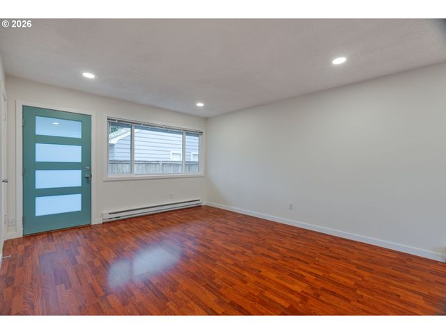 3954 N BORTHWICK Ave, Portland, OR 97227