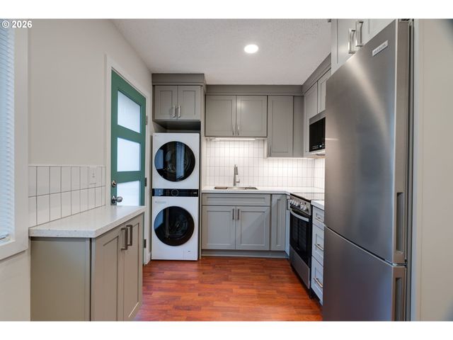 3954 N BORTHWICK Ave, Portland, OR 97227