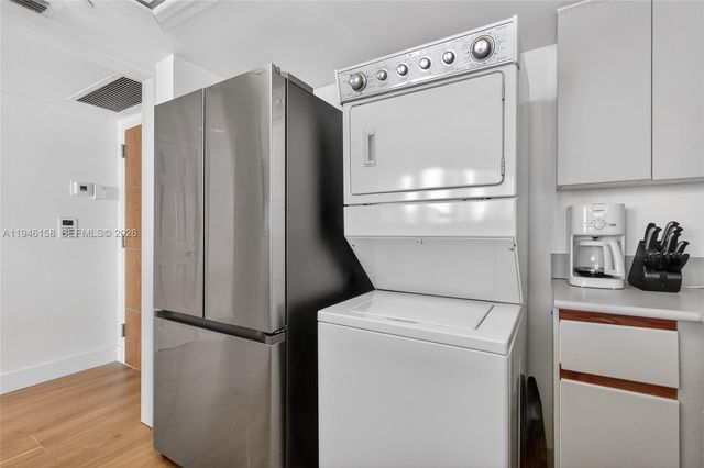 400 S Pointe Dr 1608, Miami Beach, FL 33139