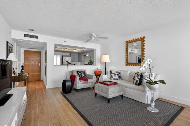 400 S Pointe Dr 1608, Miami Beach, FL 33139