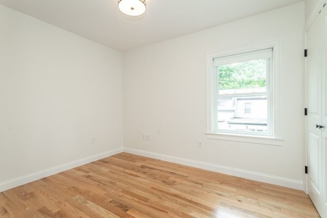 15 Cotting St 1, Medford, MA 02155