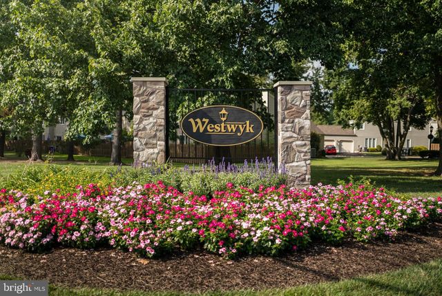 130 WESTBURY CT, Doylestown, PA 18901