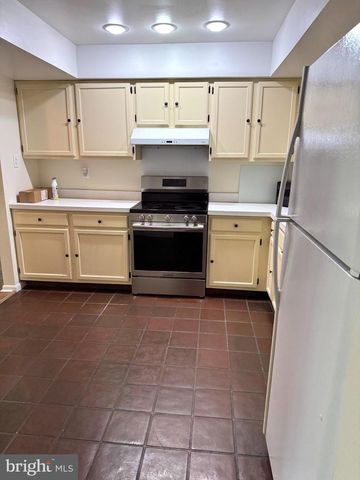 130 WESTBURY CT, Doylestown, PA 18901