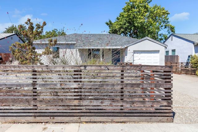 6321 35th Ave, Sacramento, CA 95824
