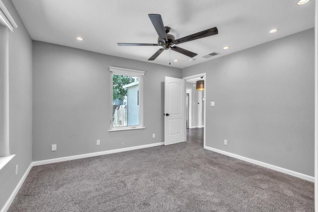 6321 35th Ave, Sacramento, CA 95824