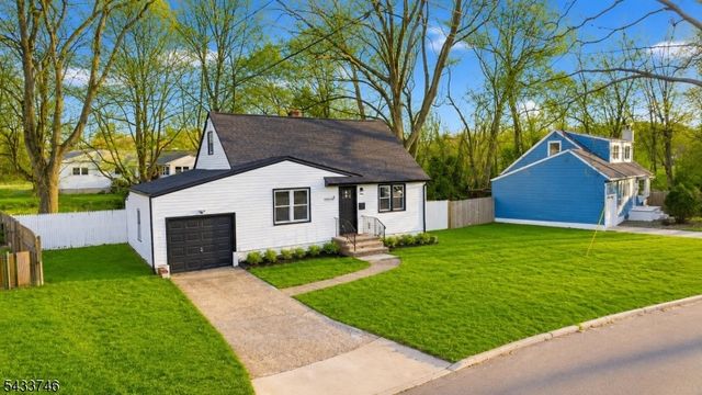 5 Lois Ave, East Brunswick Twp., NJ 08816