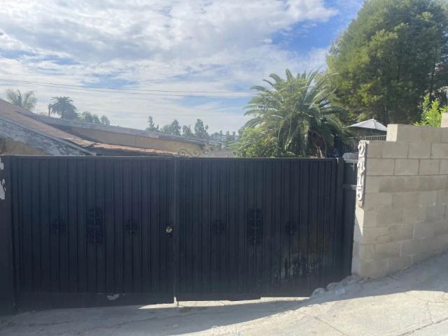 2215 Parkside, Los Angeles, CA 90031