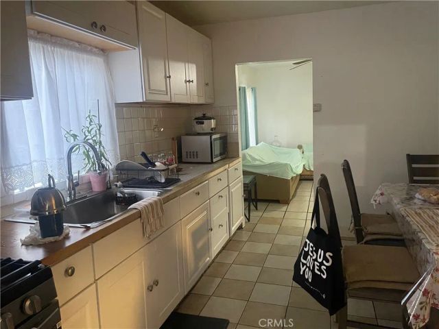 2215 Parkside, Los Angeles, CA 90031