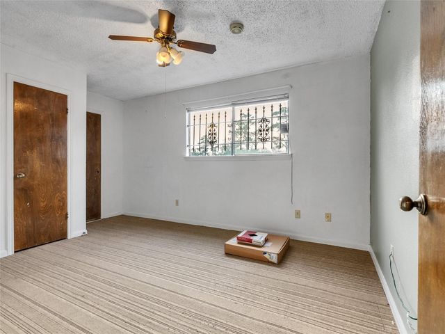 6715 Sandy Oaks Drive, Houston, TX 77050