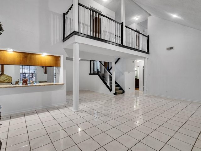 6715 Sandy Oaks Drive, Houston, TX 77050