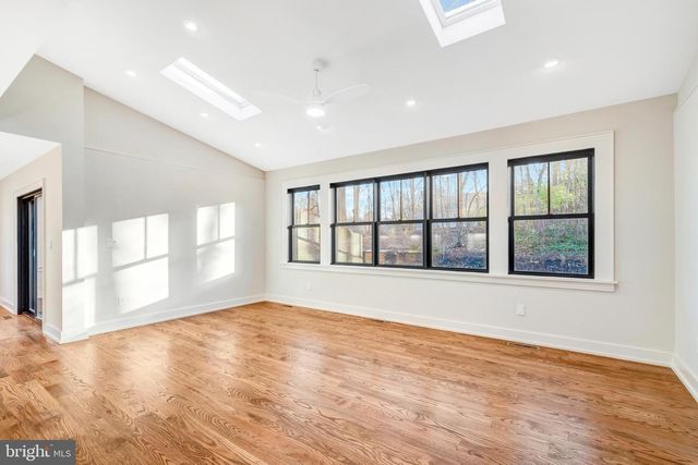 5921 CHESTERBROOK RD, Mclean, VA 22101