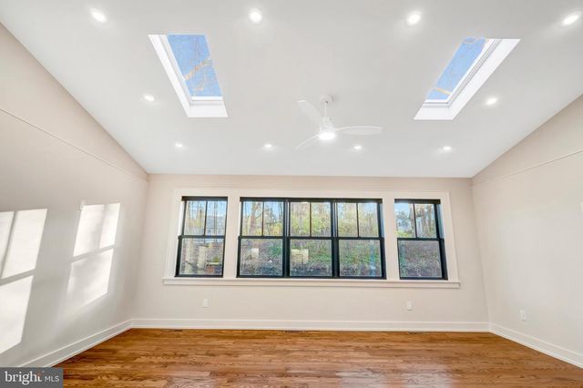 5921 CHESTERBROOK RD, Mclean, VA 22101