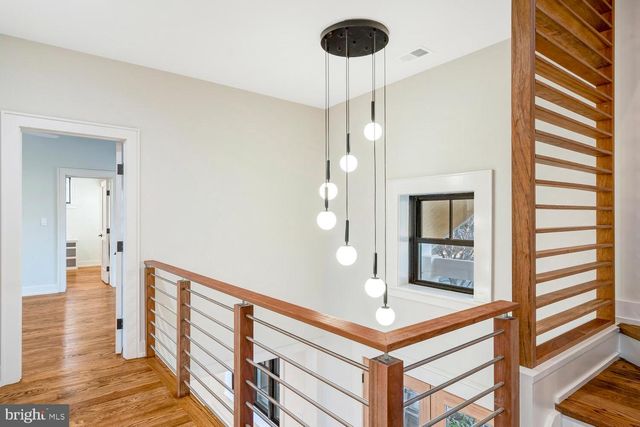 5921 CHESTERBROOK RD, Mclean, VA 22101