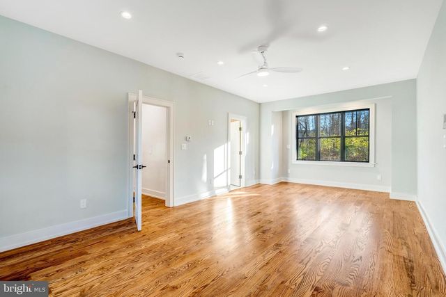 5921 CHESTERBROOK RD, Mclean, VA 22101