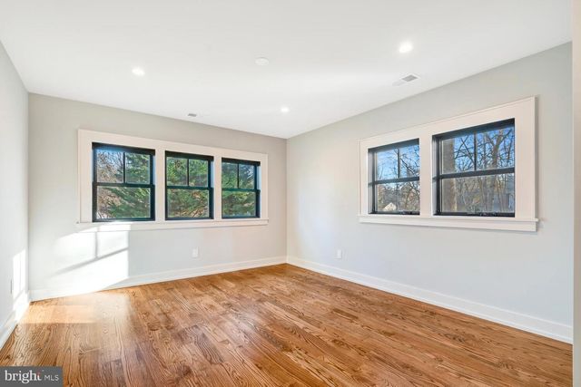 5921 CHESTERBROOK RD, Mclean, VA 22101