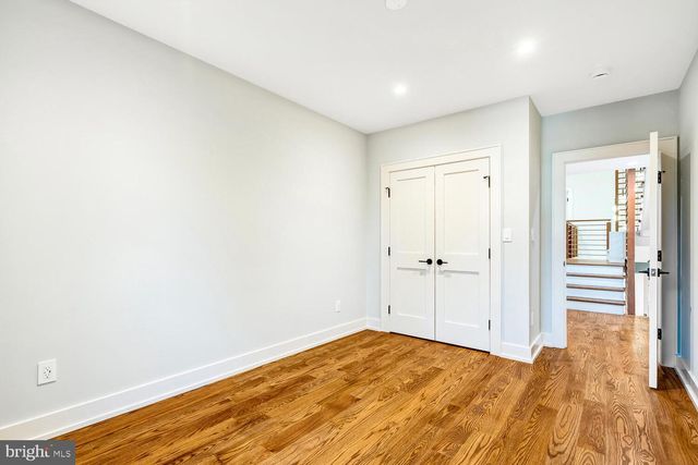 5921 CHESTERBROOK RD, Mclean, VA 22101