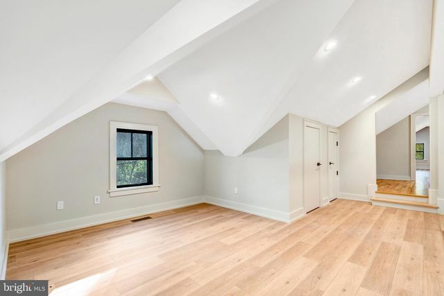 5921 CHESTERBROOK RD, Mclean, VA 22101