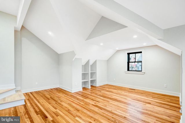 5921 CHESTERBROOK RD, Mclean, VA 22101