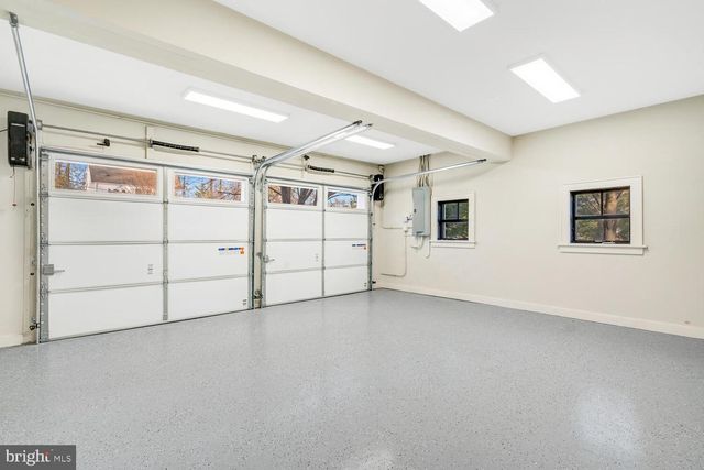 5921 CHESTERBROOK RD, Mclean, VA 22101