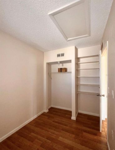 4734 RIDGE POINT DRIVE, Tampa, FL 33624