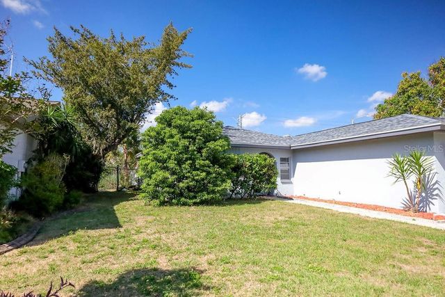 4734 RIDGE POINT DRIVE, Tampa, FL 33624