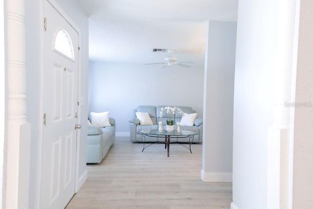 4734 RIDGE POINT DRIVE, Tampa, FL 33624