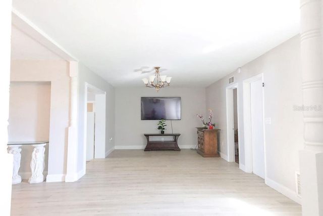 4734 RIDGE POINT DRIVE, Tampa, FL 33624