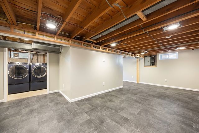 67 Robak Drive, Chicopee, MA 01020