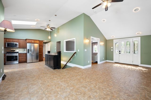 67 Robak Drive, Chicopee, MA 01020