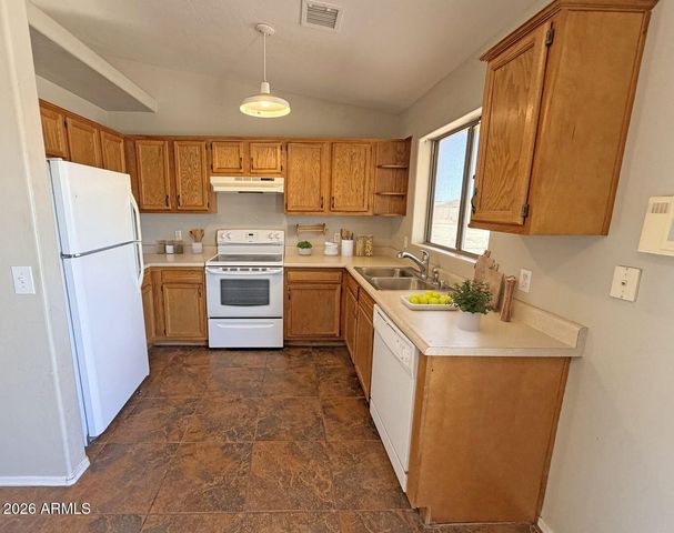 8518 W TERESITA Drive, Arizona City, AZ 85123