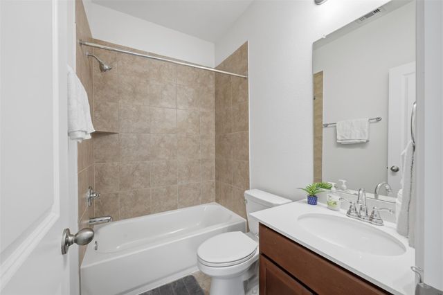 410 Sunlight Rise Road, Richmond, TX 77406