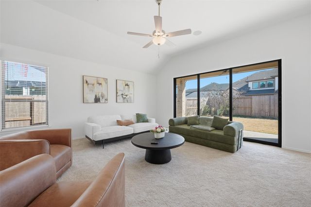 410 Sunlight Rise Road, Richmond, TX 77406