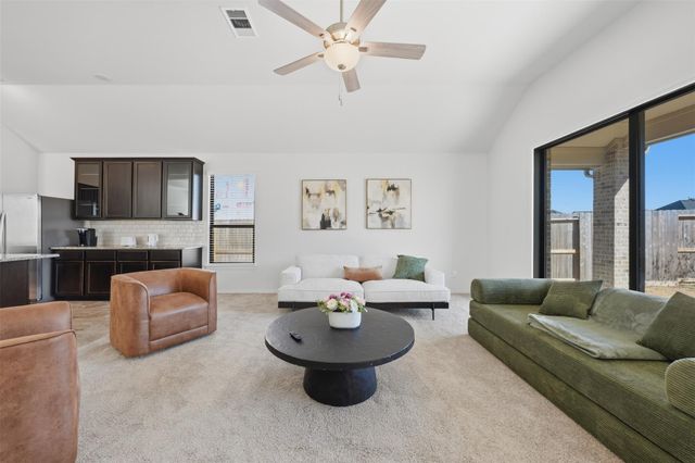 410 Sunlight Rise Road, Richmond, TX 77406