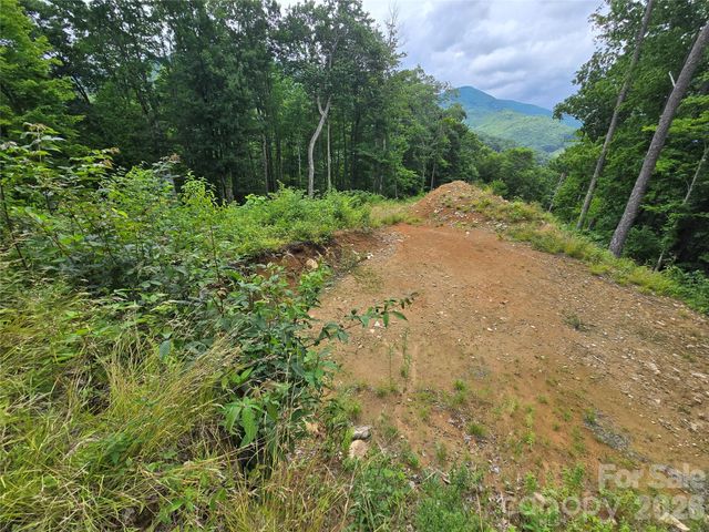 52 Lantern Ridge, Maggie Valley, NC 28751