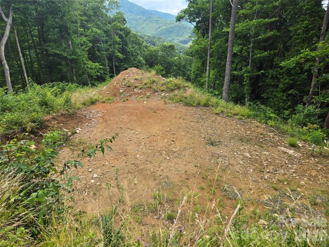 52 Lantern Ridge, Maggie Valley, NC 28751
