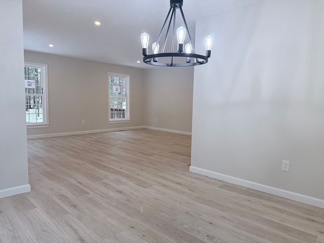 31 Bellwood Cir 31, Bellingham, MA 02019