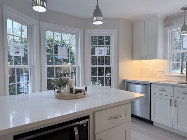 31 Bellwood Cir 31, Bellingham, MA 02019