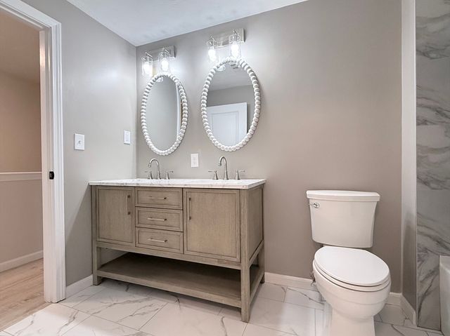 31 Bellwood Cir 31, Bellingham, MA 02019