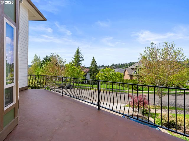 9540 Se SPYGLASS Dr, Happy Valley, OR 97086