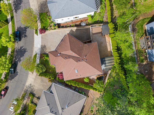 9540 Se SPYGLASS Dr, Happy Valley, OR 97086
