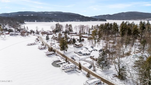 133 Assembly Point Road, Queensbury, NY 12845