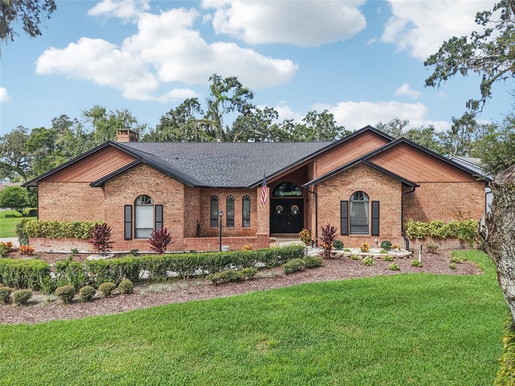 2110 ARBOR OAKS DRIVE, Valrico, FL 33594
