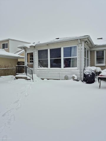 23238 Clairwood Street, Saint Clair Shores, MI 48080