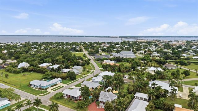 1202 MCGREGOR STREET, Punta Gorda, FL 33950